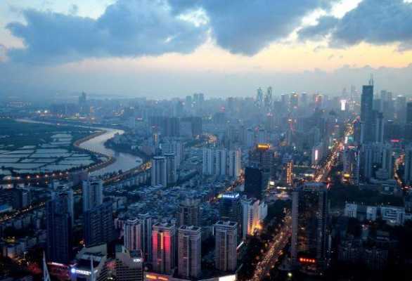 上海住哪里比较方便（有钱购房在上海还是深圳定居？哪里更宜居）-图1