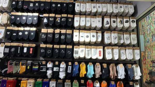 广州有几个袜子批发市场价格便宜,广州哪里批发袜子最便宜-图3